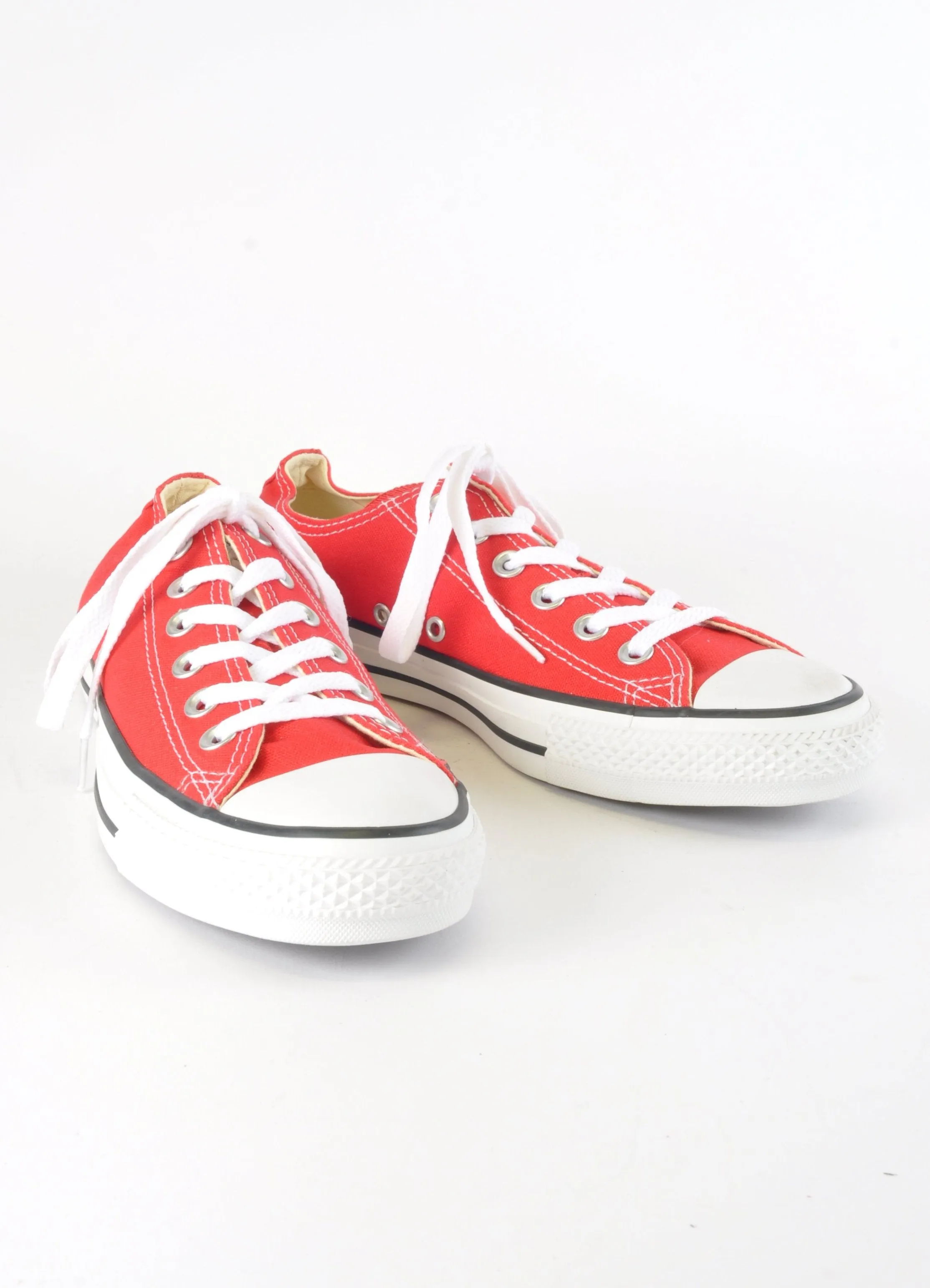 Red Classic Low Converse - New But Imperfect