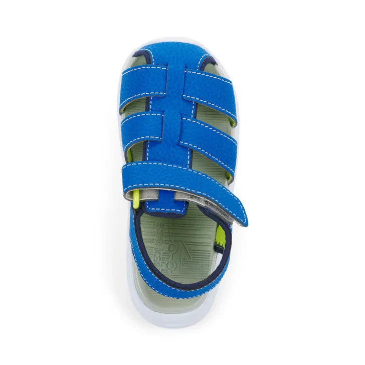 See Kai Run Cyrus IV FlexiRun | Blue/Lime Sandals (Water-friendly)